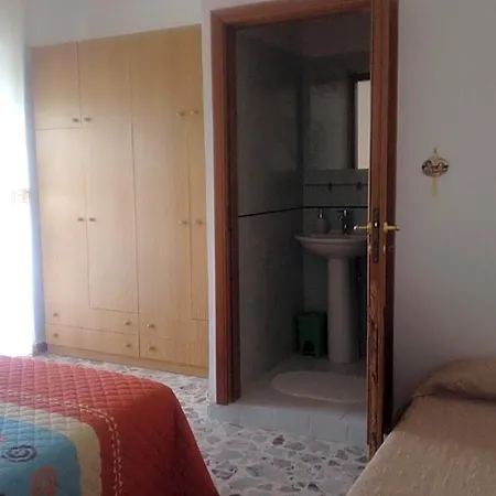 Bed and Breakfast La Collina Su Palinuro Centola